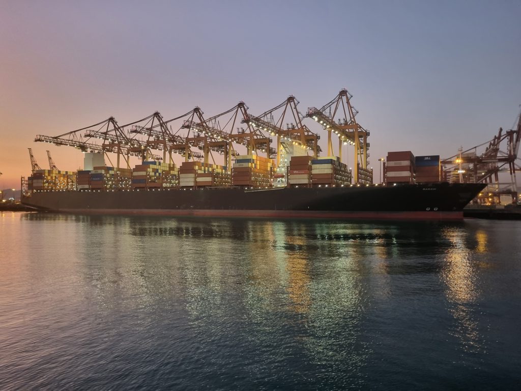 اسکله بندر شهید رجایی - عکاس مهدی کمالی