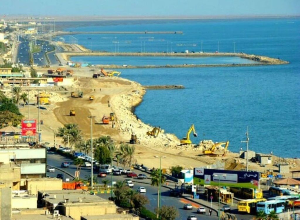 بلوار ساجلی بندرعباس دهه 80 شمسی - عکاس مرتضی آخوندی