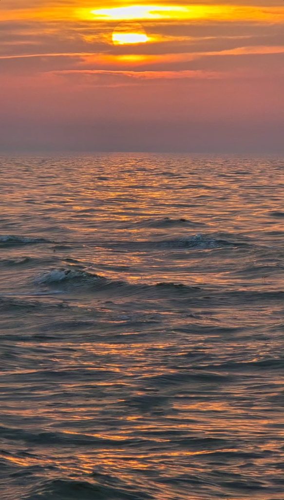 ساحل فرح‌آباد مازندران - عکاس احسان کریمی